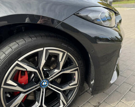 Черный БМВ i4, объемом двигателя 0 л и пробегом 45 тыс. км за 42500 $, фото 16 на Automoto.ua
