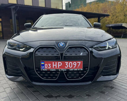 Черный БМВ i4, объемом двигателя 0 л и пробегом 45 тыс. км за 42500 $, фото 10 на Automoto.ua