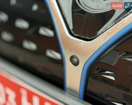 Черный БМВ i4, объемом двигателя 0 л и пробегом 65 тыс. км за 21900 $, фото 4 на Automoto.ua