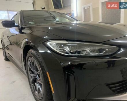 Чорний БМВ i4, об'ємом двигуна 0 л та пробігом 4 тис. км за 38500 $, фото 2 на Automoto.ua