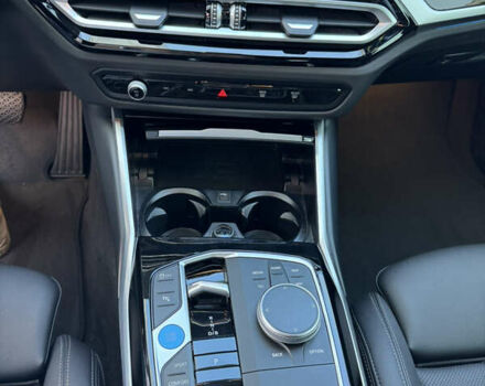 Черный БМВ i4, объемом двигателя 0 л и пробегом 18 тыс. км за 33800 $, фото 23 на Automoto.ua