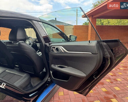 Чорний БМВ i4, об'ємом двигуна 0 л та пробігом 38 тис. км за 36700 $, фото 45 на Automoto.ua