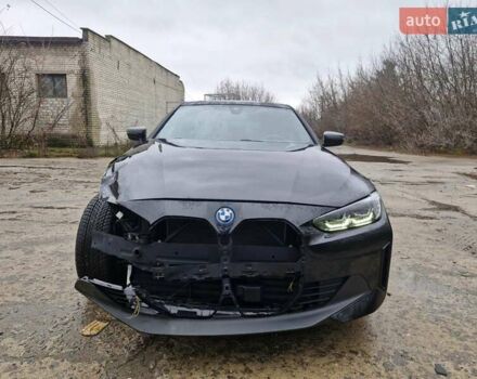 Черный БМВ i4, объемом двигателя 0 л и пробегом 27 тыс. км за 27500 $, фото 12 на Automoto.ua
