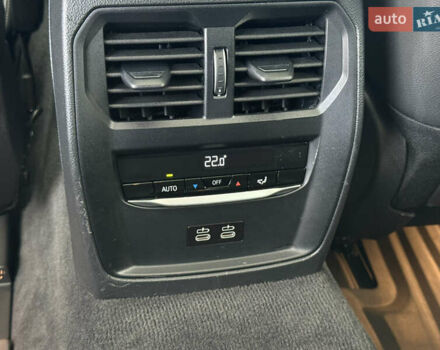 Черный БМВ i4, объемом двигателя 0 л и пробегом 12 тыс. км за 36999 $, фото 64 на Automoto.ua