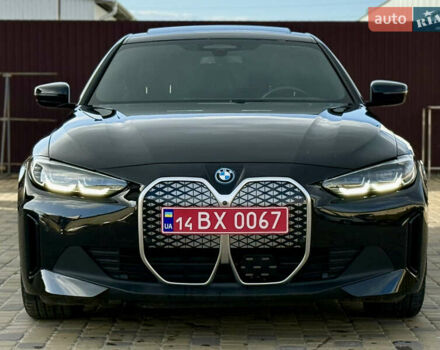 Черный БМВ i4, объемом двигателя 0 л и пробегом 12 тыс. км за 36999 $, фото 7 на Automoto.ua