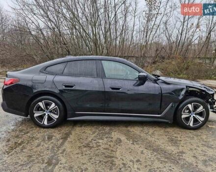 Черный БМВ i4, объемом двигателя 0 л и пробегом 27 тыс. км за 27500 $, фото 8 на Automoto.ua