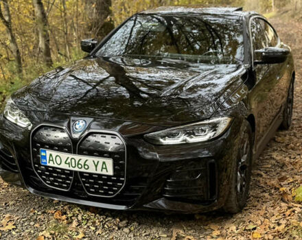 Черный БМВ i4, объемом двигателя 0 л и пробегом 30 тыс. км за 35000 $, фото 2 на Automoto.ua