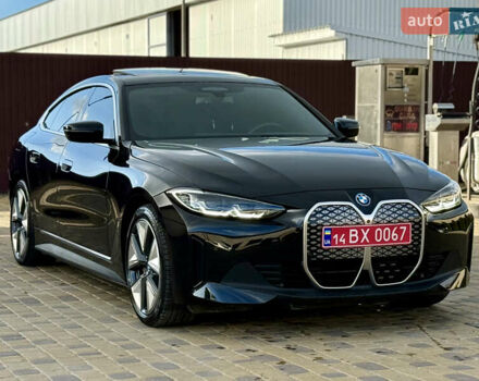 Черный БМВ i4, объемом двигателя 0 л и пробегом 12 тыс. км за 36999 $, фото 8 на Automoto.ua