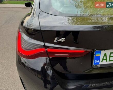 Черный БМВ i4, объемом двигателя 0 л и пробегом 1 тыс. км за 37000 $, фото 9 на Automoto.ua