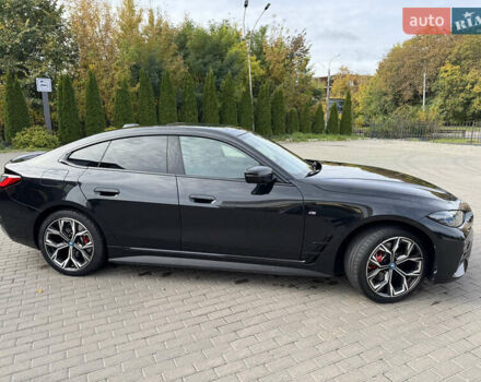 Черный БМВ i4, объемом двигателя 0 л и пробегом 45 тыс. км за 42500 $, фото 9 на Automoto.ua
