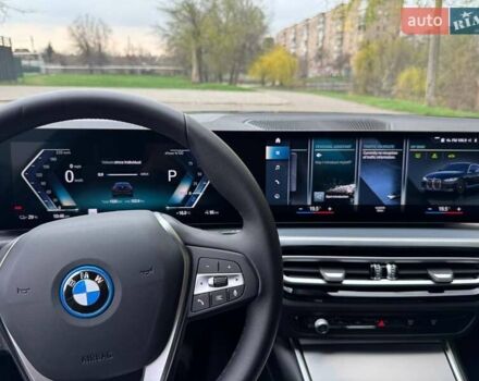 Черный БМВ i4, объемом двигателя 0 л и пробегом 1 тыс. км за 37000 $, фото 29 на Automoto.ua