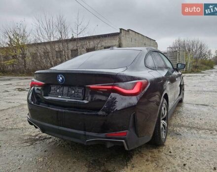 Черный БМВ i4, объемом двигателя 0 л и пробегом 27 тыс. км за 27500 $, фото 6 на Automoto.ua