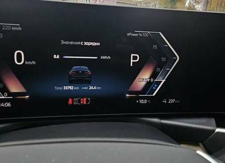 Черный БМВ i4, объемом двигателя 0 л и пробегом 33 тыс. км за 40000 $, фото 11 на Automoto.ua