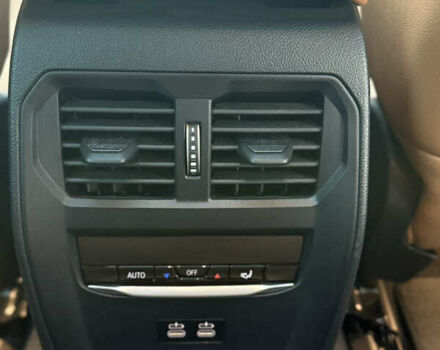 Черный БМВ i4, объемом двигателя 0 л и пробегом 17 тыс. км за 31999 $, фото 30 на Automoto.ua