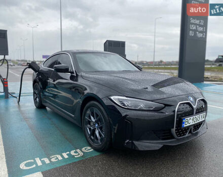 Черный БМВ i4, объемом двигателя 0 л и пробегом 7 тыс. км за 38200 $, фото 9 на Automoto.ua