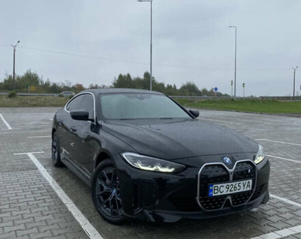 Черный БМВ i4, объемом двигателя 0 л и пробегом 7 тыс. км за 38200 $, фото 11 на Automoto.ua