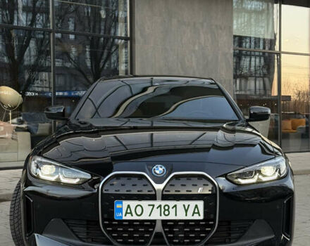 Черный БМВ i4, объемом двигателя 0 л и пробегом 17 тыс. км за 31999 $, фото 9 на Automoto.ua