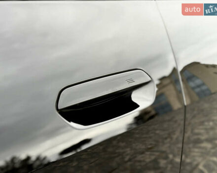 Чорний БМВ i4, об'ємом двигуна 0 л та пробігом 36 тис. км за 41900 $, фото 13 на Automoto.ua