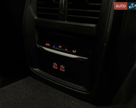 БМВ i4 2024 в Николаеве на Automoto.ua Черный БМВ i4, объемом двигателя 0 л и пробегом 6 тыс. км за 39999 $, фото 28 на Automoto.ua