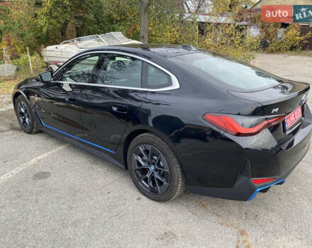 Чорний БМВ i4, об'ємом двигуна 0 л та пробігом 14 тис. км за 33800 $, фото 6 на Automoto.ua