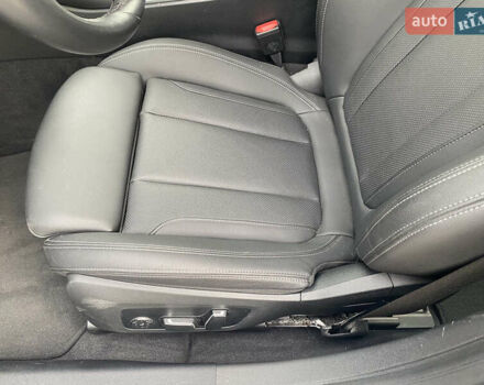 Чорний БМВ i4, об'ємом двигуна 0 л та пробігом 14 тис. км за 33800 $, фото 8 на Automoto.ua