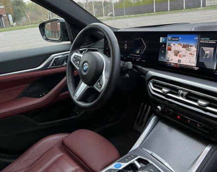 Черный БМВ i4, объемом двигателя 0 л и пробегом 25 тыс. км за 43000 $, фото 7 на Automoto.ua