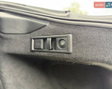 Чорний БМВ i4, об'ємом двигуна 0 л та пробігом 36 тис. км за 41900 $, фото 68 на Automoto.ua