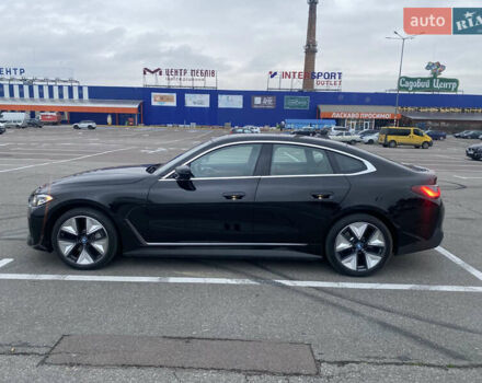 Черный БМВ i4, объемом двигателя 0 л и пробегом 10 тыс. км за 35400 $, фото 2 на Automoto.ua