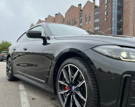 Черный БМВ i4, объемом двигателя 0 л и пробегом 25 тыс. км за 43000 $, фото 3 на Automoto.ua