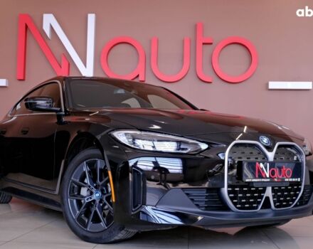 Черный БМВ i4, объемом двигателя 0 л и пробегом 20 тыс. км за 31900 $, фото 3 на Automoto.ua