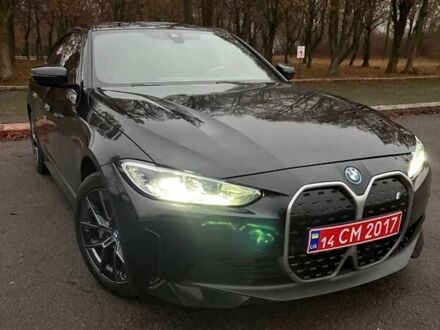 Черный БМВ i4, объемом двигателя 0 л и пробегом 38 тыс. км за 31500 $, фото 1 на Automoto.ua