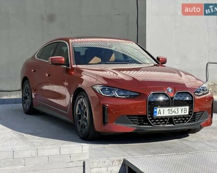Красный БМВ i4, объемом двигателя 0 л и пробегом 35 тыс. км за 36700 $, фото 2 на Automoto.ua