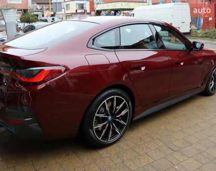 Червоний БМВ i4, об'ємом двигуна 0 л та пробігом 10 тис. км за 44900 $, фото 2 на Automoto.ua