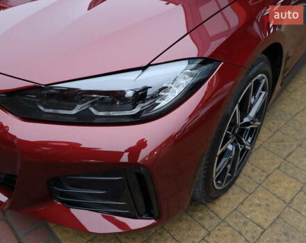 Червоний БМВ i4, об'ємом двигуна 0 л та пробігом 10 тис. км за 44900 $, фото 7 на Automoto.ua