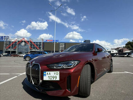 Красный БМВ i4, объемом двигателя 0 л и пробегом 31 тыс. км за 36500 $, фото 1 на Automoto.ua