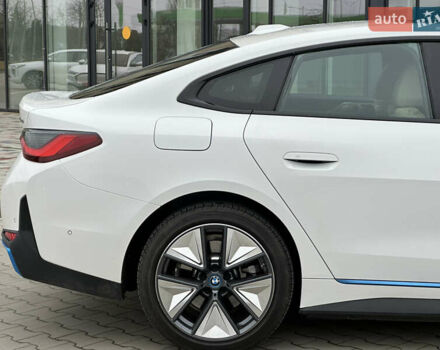 БМВ i4, объемом двигателя 0 л и пробегом 30 тыс. км за 31500 $, фото 19 на Automoto.ua