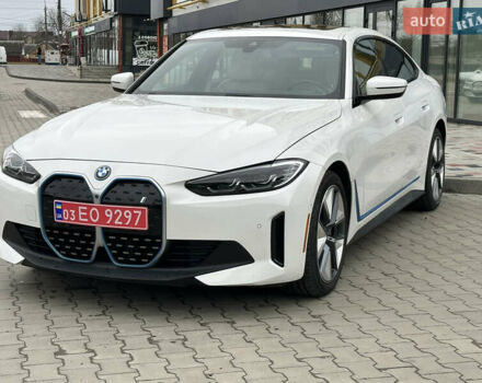 БМВ i4, объемом двигателя 0 л и пробегом 30 тыс. км за 31500 $, фото 1 на Automoto.ua