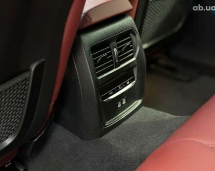 БМВ i4, объемом двигателя 0 л и пробегом 3 тыс. км за 48999 $, фото 19 на Automoto.ua