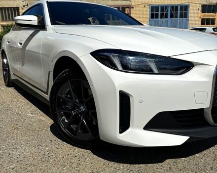 БМВ i4, объемом двигателя 0.4 л и пробегом 0 тыс. км за 48000 $, фото 2 на Automoto.ua