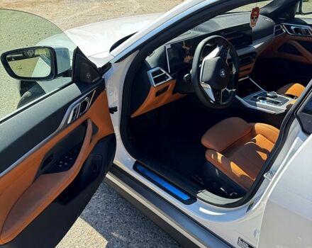 БМВ i4, объемом двигателя 0.4 л и пробегом 0 тыс. км за 48000 $, фото 7 на Automoto.ua