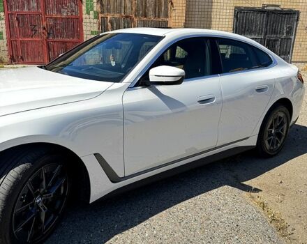 БМВ i4, объемом двигателя 0.4 л и пробегом 0 тыс. км за 48000 $, фото 5 на Automoto.ua