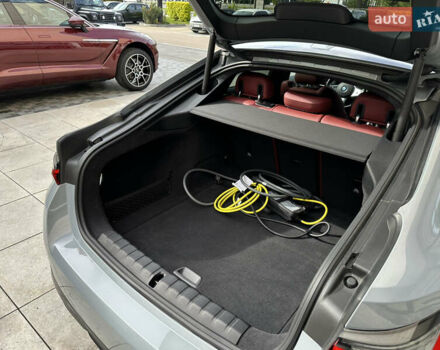 Серый БМВ i4, объемом двигателя 0 л и пробегом 73 тыс. км за 43700 $, фото 51 на Automoto.ua