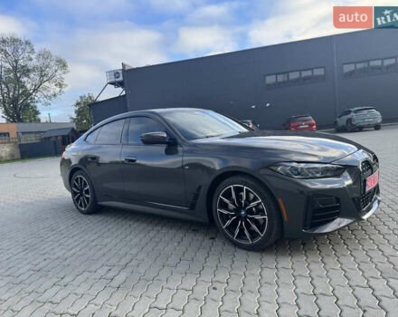 Серый БМВ i4, объемом двигателя 0 л и пробегом 22 тыс. км за 39500 $, фото 12 на Automoto.ua