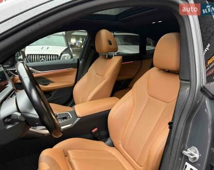 Серый БМВ i4, объемом двигателя 0 л и пробегом 47 тыс. км за 42900 $, фото 17 на Automoto.ua