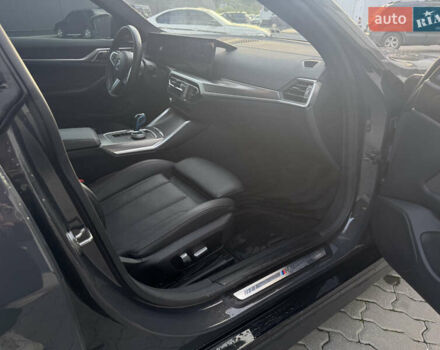 Серый БМВ i4, объемом двигателя 0 л и пробегом 22 тыс. км за 39500 $, фото 14 на Automoto.ua
