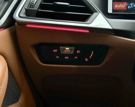 Серый БМВ i4, объемом двигателя 0 л и пробегом 47 тыс. км за 42900 $, фото 22 на Automoto.ua