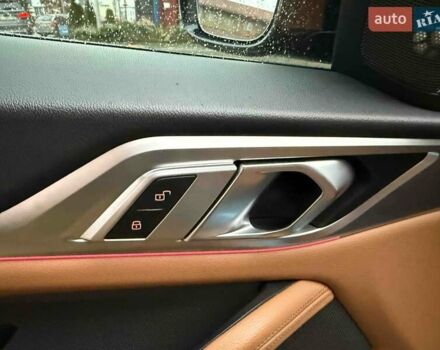 Серый БМВ i4, объемом двигателя 0 л и пробегом 47 тыс. км за 42900 $, фото 14 на Automoto.ua