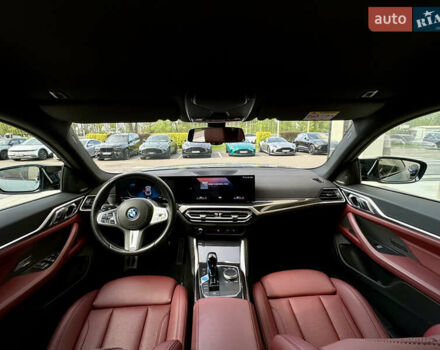 Серый БМВ i4, объемом двигателя 0 л и пробегом 73 тыс. км за 43700 $, фото 45 на Automoto.ua