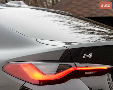 Серый БМВ i4, объемом двигателя 0 л и пробегом 15 тыс. км за 37900 $, фото 33 на Automoto.ua