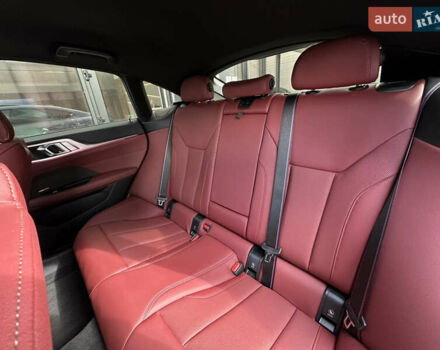 Серый БМВ i4, объемом двигателя 0 л и пробегом 73 тыс. км за 43700 $, фото 39 на Automoto.ua